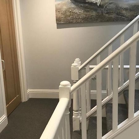 Serviced Appartment 1 Helena Рединг Екстериор снимка